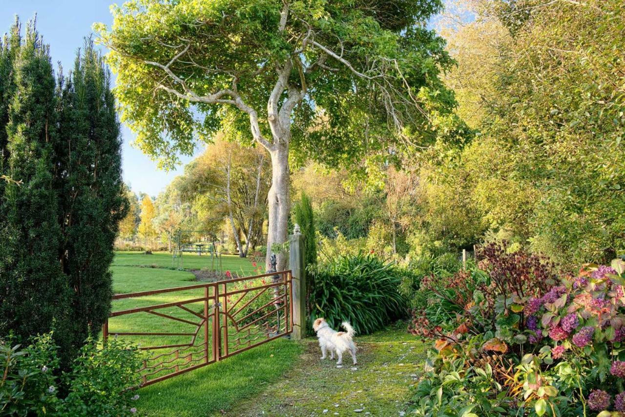 Folster Gardens Bed And Breakfast Invercargill Dış mekan fotoğraf